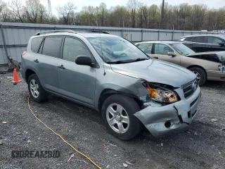 2006 Toyota RAV4 with VIN JTMBK33V865006961, listed as a Copart auction lot 52865665 with 116,480 mi miles and Salvage Title. Bid and sale history available at carsss.com. Image 4.