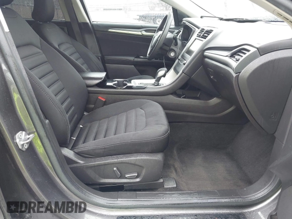 2015 Ford Fusion SE with VIN 3FA6P0LU8FR306012, listed as a IAAI auction lot 41740501 with 144,427 mi miles and . Bid and sale history available at carsss.com. Image 5.