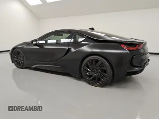 2016 BMW i8 with VIN WBY2Z2C55GV676098, listed as a Copart auction lot 52350665 with 38,649 mi miles and Clean Title. Bid and sale history available at carsss.com. Image 2.