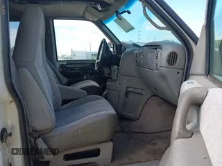 1999 Chevrolet Astro z VIN 1GNDM19W0XB116548, wystawiony jako IAAI lot #41943530 z przebiegiem 124 735 mil mil oraz . Historia ofert i sprzedaży dostępna na DreamBid. Obrazek 5.