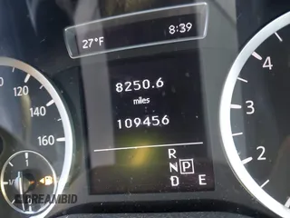 2018 Infiniti QX30 Premium z VIN SJKCH5CR1JA048452, wystawiony jako IAAI lot #41366688 z przebiegiem 109 456 mil mil oraz . Historia ofert i sprzedaży dostępna na DreamBid. Obrazek 14.