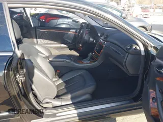2004 Mercedes-Benz CLK-Class 5.0L with VIN WDBTJ75J14F095156, listed as a IAAI auction lot 41815605 with 176,902 mi miles. Bid and sale history available at carsss.com. Image 5.