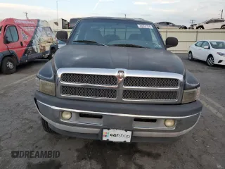 1999 Dodge 1500 z VIN 3B7HF12Y2XG217288, wystawiony jako Copart lot #79251774 z przebiegiem 135 893 mil mil oraz Czysty tytuł • Clean title. Historia ofert i sprzedaży dostępna na DreamBid. Obrazek 5.