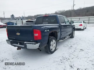 2007 Chevrolet Silverado 1500 LTZ with VIN 2GCEK13M771535698, listed as a IAAI auction lot 41295982 with 216,232 mi miles. Bid and sale history available at carsss.com. Image 4.