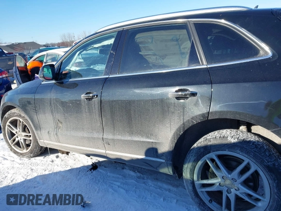 2016 Audi Q5 Premium Plus with VIN WA1L2AFP7GA139588, listed as a IAAI auction lot 41340630 with 115,655 mi miles. Bid and sale history available at carsss.com. Image 13.