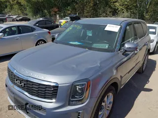 2022 Kia Telluride LX with VIN 5XYP2DHC7NG227251, listed as a IAAI auction lot 40356757 with 57,792 mi miles and . Bid and sale history available at DreamBid. Image 17.