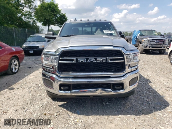 2021 Ram 2500 Tradesman with VIN 3C6UR5CL7MG510137, listed as a Copart auction lot 60991965 with 136,797 mi miles and Salvage title. Bid and sale history available at DreamBid. Image 5.