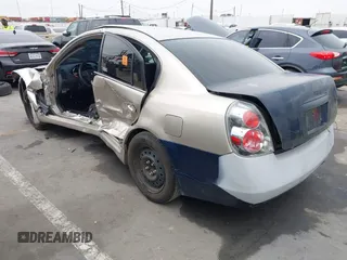 2005 Nissan Altima S z VIN 1N4AL11D85N432287, wystawiony jako IAAI lot #42460909 z przebiegiem 135 568 mil mil oraz . Historia ofert i sprzedaży dostępna na DreamBid. Obrazek 3.