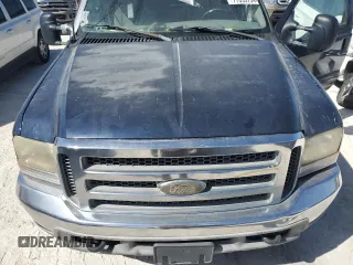 2001 Ford Super Duty F-250 XL with VIN 1FTNX20F11EB96715, listed as a Copart auction lot 77095794 with 300,896 mi miles and Non Repairable. Bid and sale history available at carsss.com. Image 11.