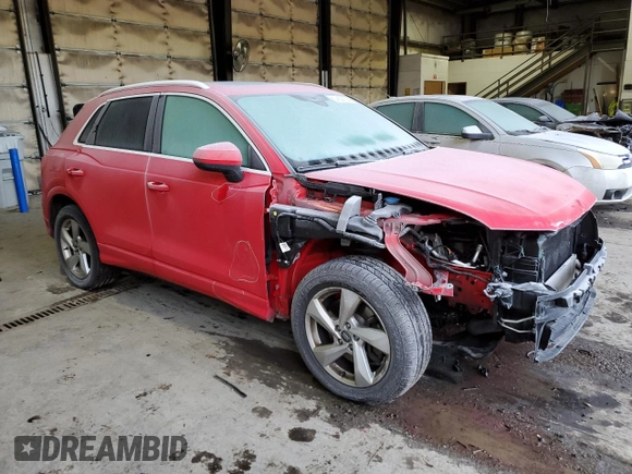 2020 Audi Q3 Premium with VIN WA1AECF34L1032807, listed as a Copart auction lot 70575942 with 52,473 mi miles. Bid and sale history available at carsss.com. Image 4.
