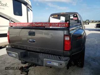 2008 Ford F-450 XL with VIN 1FTXW43RX8EC38158, listed as a Copart auction lot 77105804 with Not Provided miles and Non Repairable. Bid and sale history available at carsss.com. Image 3.