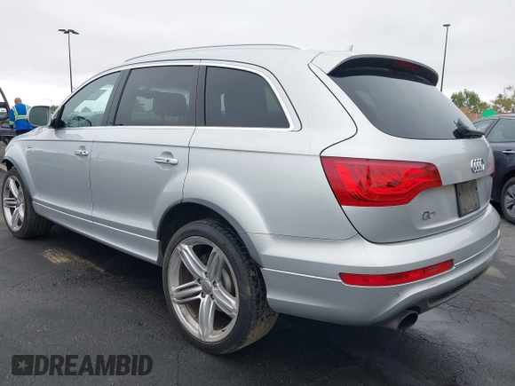 2013 Audi Q7 S line Prestige с VIN WA1DGAFE1DD002015, выставлен на аукционе IAAI как лот 42171470 с пробегом 165 026 миль миль и . История ставок и продаж доступна на DreamBid. Изображение 3.