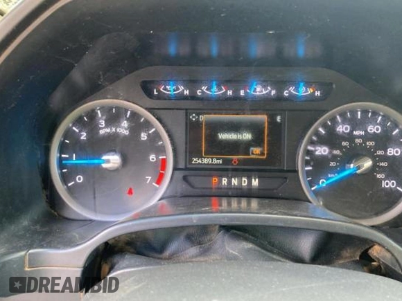 2021 Ford F-350 XL with VIN 1FTRF3A64MEE16457, listed as a Copart auction lot 80541904 with 254,389 mi miles and Clean title. Bid and sale history available at DreamBid. Image 8.