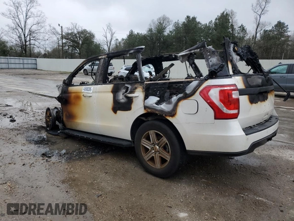 2018 Ford Expedition XLT with VIN 1FMJU1HT4JEA51840, listed as a Copart auction lot 45988295 with 0 mi miles and Salvage Title. Bid and sale history available at carsss.com. Image 2.