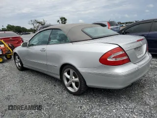 2005 Mercedes-Benz CLK 320 z VIN WDBTK65G85T035650, wystawiony jako Copart lot #55612865 z przebiegiem 93 588 mil mil oraz Szkoda całkowita • Salvage title. Historia ofert i sprzedaży dostępna na DreamBid. Obrazek 2.