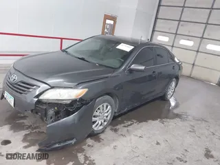 2008 Toyota Camry LE with VIN 4T1BE46K98U781658, listed as a IAAI auction lot 41733562 with 139,741 mi miles. Bid and sale history available at carsss.com. Image 17.