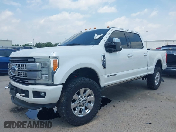 2017 Ford F-250 Lariat with VIN 1FT7W2BTXHEB75967, listed as a IAAI auction lot 42241525 with 181,780 mi miles and . Bid and sale history available at DreamBid. Image 18.