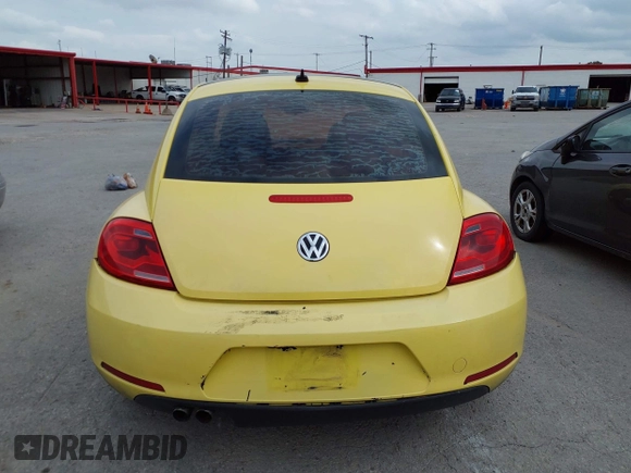 2013 Volkswagen Beetle 2.5L w/Sun/Sound/Nav with VIN 3VWJX7AT2DM680808, listed as a IAAI auction lot 42141906 with 113,399 mi miles and . Bid and sale history available at DreamBid. Image 16.