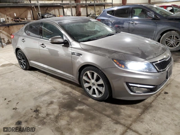 2013 Kia Optima SX w/Limited Pkg with VIN 5XXGR4A63DG114349, listed as a Copart auction lot 45192365 with 111,149 mi miles and Salvage Title. Bid and sale history available at carsss.com. Image 4.