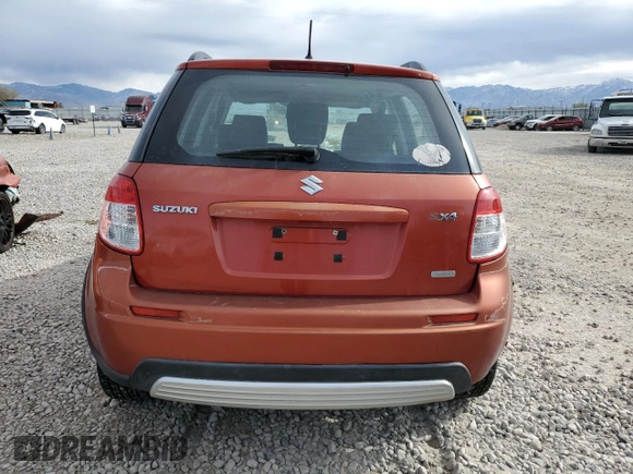 2009 Suzuki SX4 Man AWD with VIN JS2YB413196203590, listed as a Copart auction lot 77984254 with 0 mi miles and Salvage Title. Bid and sale history available at carsss.com. Image 6.