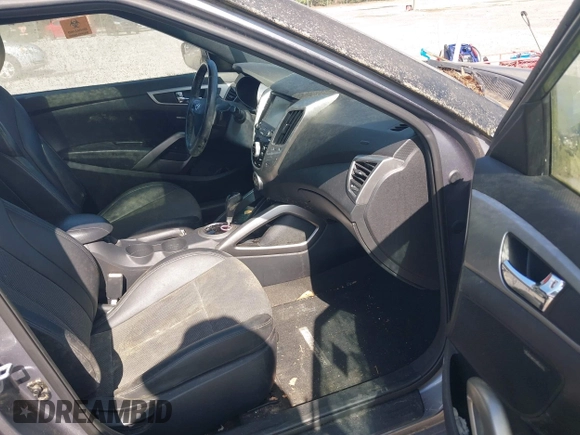 2016 Hyundai Veloster with VIN KMHTC6AD5GU252043, listed as a IAAI auction lot 42810862 with 128,098 mi miles and . Bid and sale history available at DreamBid. Image 5.