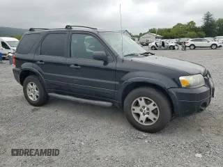 2007 Ford Escape XLT with VIN 1FMCU93137KA61122, listed as a Copart auction lot 70462084 with 186,451 mi miles and Salvage Title. Bid and sale history available at carsss.com. Image 4.