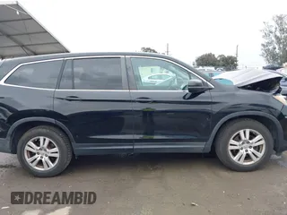 2016 Honda Pilot LX with VIN 5FNYF6H18GB063909, listed as a IAAI auction lot 41778361 with 110,655 mi miles. Bid and sale history available at carsss.com. Image 13.