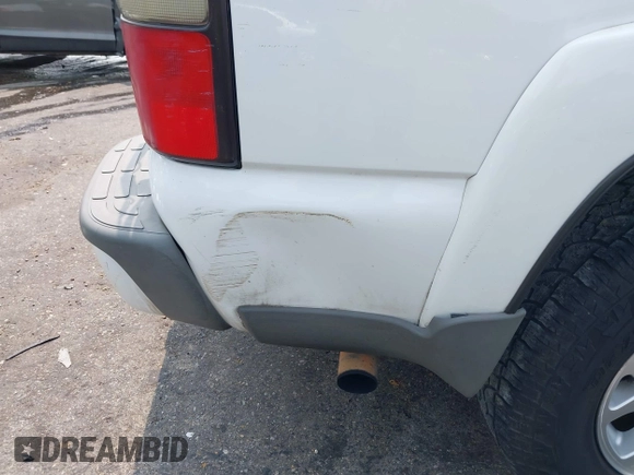 2005 Chevrolet Tahoe Z71 with VIN 1GNEC13T55R229552, listed as a IAAI auction lot 42391832 with 173,633 mi miles and . Bid and sale history available at DreamBid. Image 17.