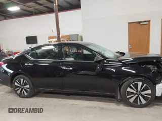 2019 Nissan Altima SL with VIN 1N4BL4EW6KC185215, listed as a IAAI auction lot 41135202 with 77,428 mi miles and . Bid and sale history available at carsss.com. Image 13.