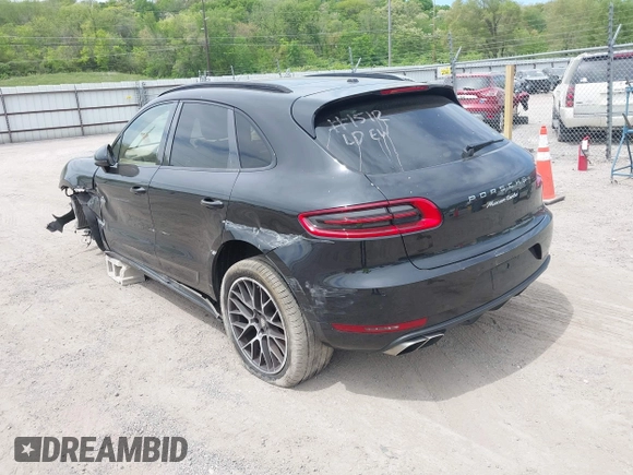2016 Porsche Macan Turbo с VIN WP1AF2A53GLB90750, выставлен на аукционе IAAI как лот 42222812 с пробегом 164 696 миль миль и . История ставок и продаж доступна на DreamBid. Изображение 3.