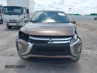 2020 Mitsubishi Eclipse Cross ES z VIN JA4AS3AA8LZ001737, wystawiony jako IAAI lot #42626522 z przebiegiem 152 511 mil mil oraz . Historia ofert i sprzedaży dostępna na DreamBid. Obrazek 12.