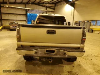 2002 Chevrolet Silverado 1500 LS with VIN 1GCEK14T12Z120348, listed as a Copart auction lot 80501084 with 195,320 mi miles and Salvage Title. Bid and sale history available at carsss.com. Image 6.