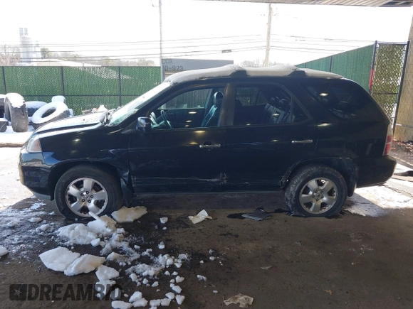 2005 Acura MDX with VIN 2HNYD18215H515153, listed as a IAAI auction lot 41538437 with 175,782 mi miles. Bid and sale history available at carsss.com. Image 14.