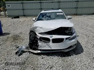 2021 BMW 4 Series 430i with VIN WBA4J1C57KBM15722, listed as a Copart auction lot 52690175 with 55,704 mi miles and Salvage Title. Bid and sale history available at DreamBid. Image 14.