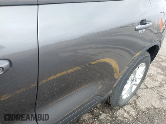 2021 Ford Escape SE Hybrid with VIN 1FMCU9BZ4MUA53098, listed as a IAAI auction lot 42210287 with 22,479 mi miles and . Bid and sale history available at DreamBid. Image 1.
