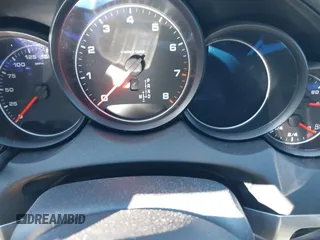 2018 Porsche Cayenne z VIN WP1AA2A2XJKA07829, wystawiony jako IAAI lot #41681207 z przebiegiem Nie podano mil oraz . Historia ofert i sprzedaży dostępna na DreamBid. Obrazek 7.