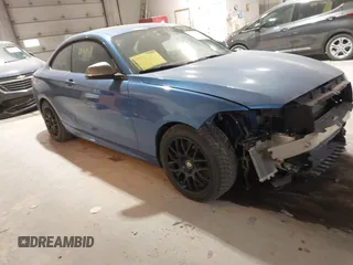 2014 BMW 2 Series M235i with VIN WBA1J7C59EV253309, listed as a IAAI auction lot 41509019 with 63,782 mi miles and . Bid and sale history available at carsss.com. Image 1.