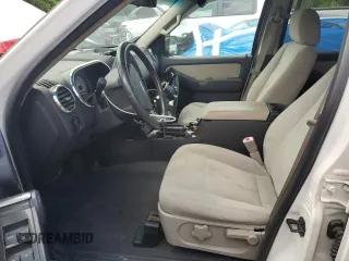 2008 Ford Explorer Sport Trac XLT z VIN 1FMEU31E88UA34709, wystawiony jako Copart lot #84161984 z przebiegiem Nie podano mil oraz Czysty tytuł • Clean title. Historia ofert i sprzedaży dostępna na DreamBid. Obrazek 7.