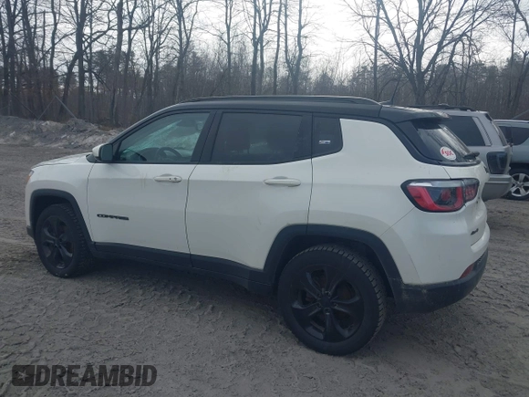 2019 Jeep Compass Latitude with VIN 3C4NJDBB6KT593118, listed as a IAAI auction lot 41747020 with 118,854 mi miles. Bid and sale history available at carsss.com. Image 14.