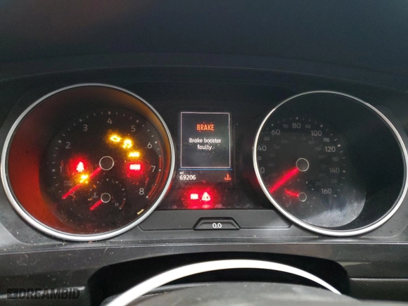 2019 Volkswagen Tiguan SE with VIN 3VV2B7AX6KM005759, listed as a Copart auction lot 43954805 with 69,206 mi miles and Salvage Title. Bid and sale history available at carsss.com. Image 9.