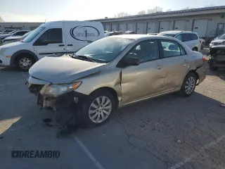 2012 Toyota Corolla L z VIN 2T1BU4EEXCC860538, wystawiony jako Copart lot #53604525 z przebiegiem 186 357 mil mil oraz Szkoda całkowita • Salvage title. Historia ofert i sprzedaży dostępna na DreamBid. Obrazek 1.