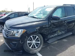 2019 Ford Expedition XLT z VIN 1FMJU1JT6KEA51883, wystawiony jako IAAI lot #41923628 z przebiegiem 133 945 mil mil oraz . Historia ofert i sprzedaży dostępna na DreamBid. Obrazek 6.
