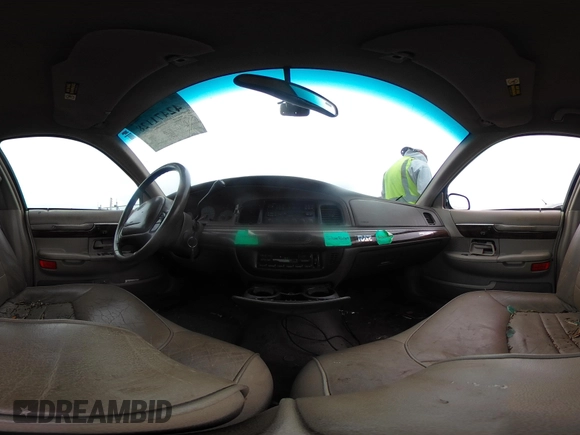 1999 Mercury Grand Marquis LS с VIN 2MEFM75W6XX630636, выставлен на аукционе IAAI как лот 42471128 с пробегом 216 223 миль миль и . История ставок и продаж доступна на DreamBid. Изображение 18.