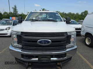 2018 Ford F-250 XLT with VIN 1FTBF2B61JEB24898, listed as a IAAI auction lot 42854197 with 108,352 mi miles and . Bid and sale history available at DreamBid. Image 15.