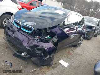 2017 BMW i3 with VIN WBY1Z8C55HV551697, listed as a IAAI auction lot 41534229 with 1 mi miles. Bid and sale history available at carsss.com. Image 17.