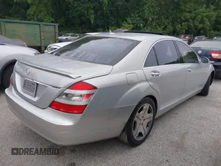 2007 Mercedes-Benz S 550 с VIN WDDNG71X37A116065, выставлен на аукционе IAAI как лот 42349553 с пробегом 139 572 миль миль и . История ставок и продаж доступна на DreamBid. Изображение 4.