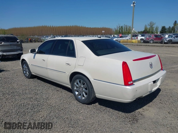 2008 Cadillac DTS 1SC with VIN 1G6KD57YX8U209792, listed as a IAAI auction lot 42003838 with 113,026 mi miles and . Bid and sale history available at carsss.com. Image 3.