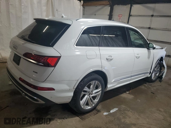 2024 Audi Q7 Premium Plus with VIN WA1LXBF75RD008152, listed as a Copart auction lot 61491185 with Not provided miles and Clean title. Bid and sale history available at DreamBid. Image 3.