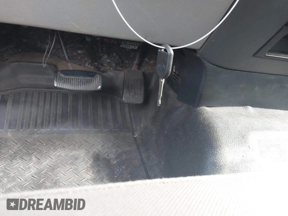 2006 Ford F-150 STX with VIN 1FTRX12W26FB77570, listed as a IAAI auction lot 41326578 with 425,752 mi miles and . Bid and sale history available at DreamBid. Image 11.