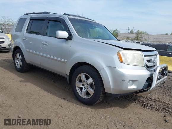 2009 Honda Pilot EX-L with VIN 5FNYF48599B025471, listed as a IAAI auction lot 42133938 with 217,105 mi miles. Bid and sale history available at carsss.com. Image 1.